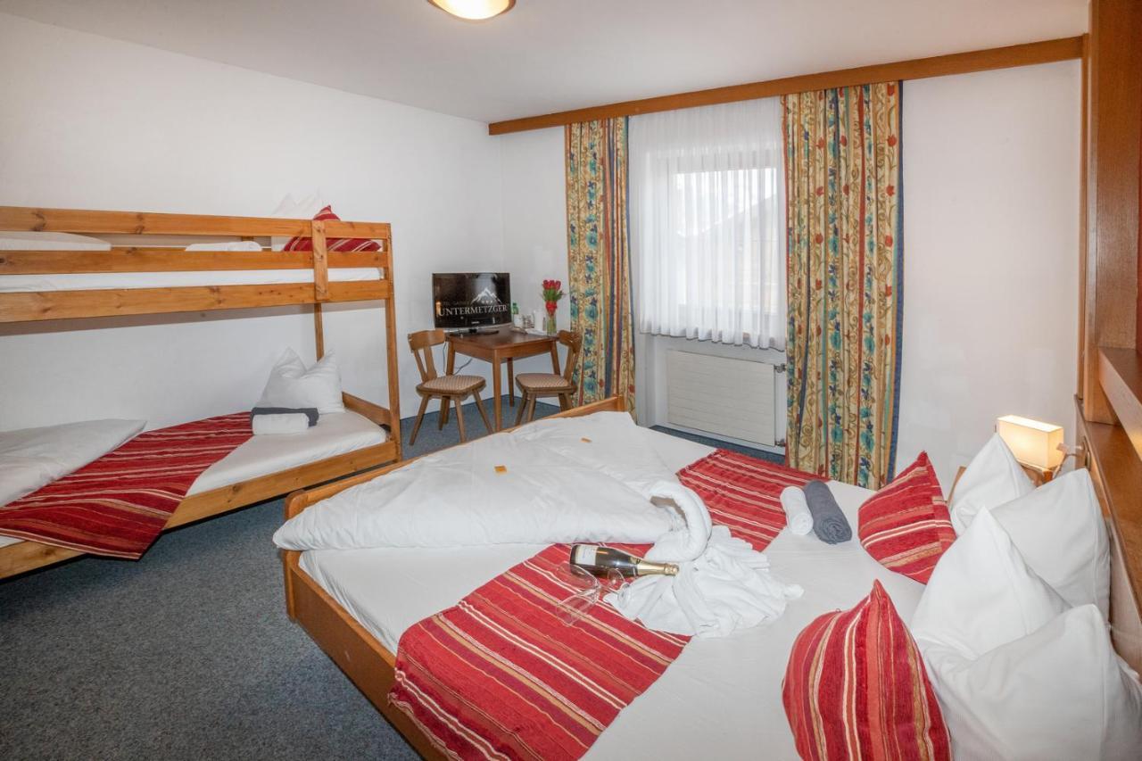 Hotel Untermetzger Zell am Ziller Esterno foto