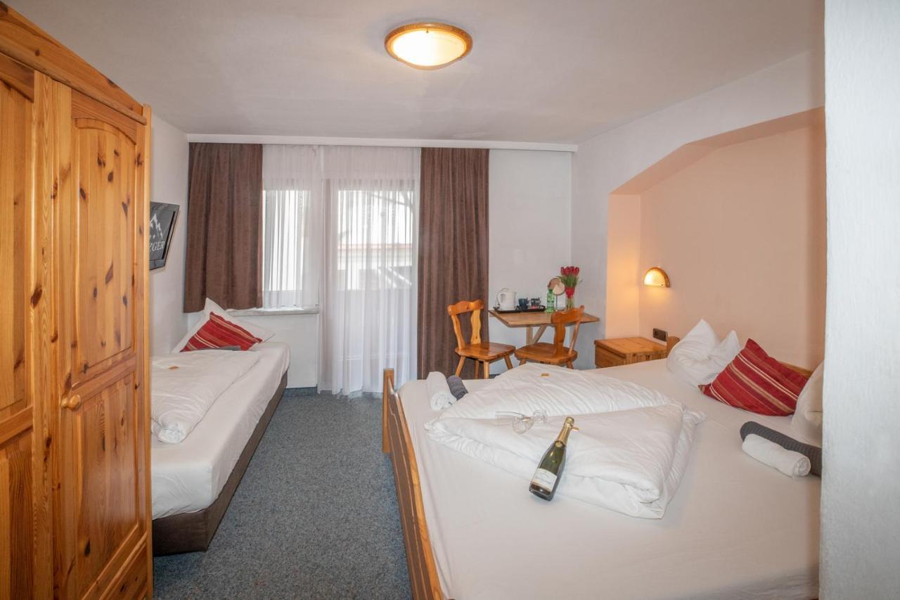 Hotel Untermetzger Zell am Ziller Esterno foto